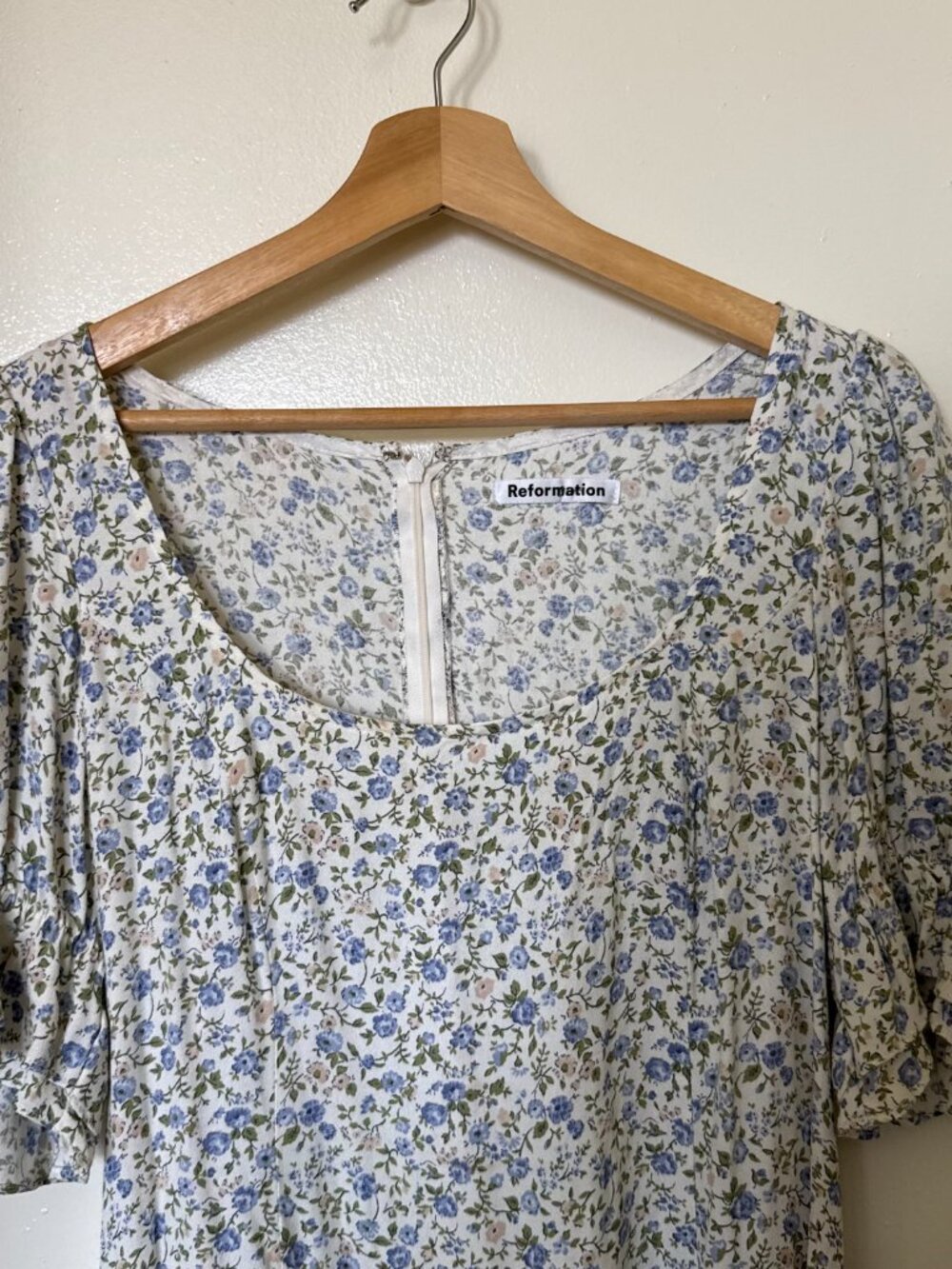 Reformation Charlton Blue White Floral Mini Dress US 10 - Picture 3 of 6